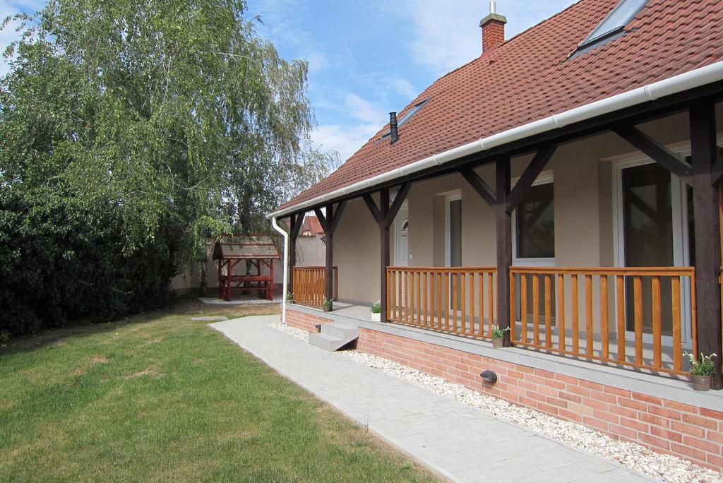 Appartement Mezzanine Hévíz Exterior foto